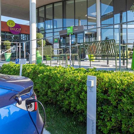 ibis Styles Pertuis Portes du Luberon Exterior foto